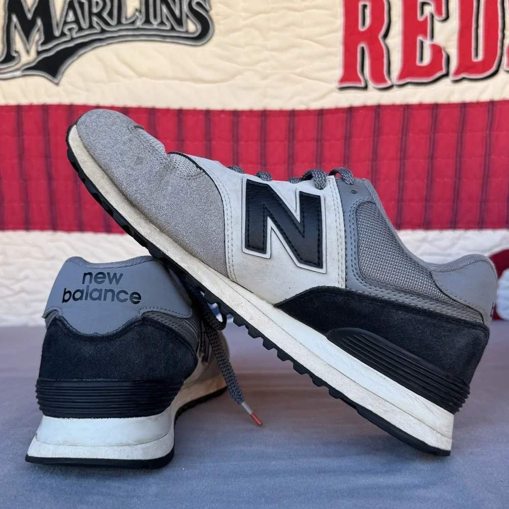 Size 10.5 - New Balance 574‎ Men Shoes Grey Color ML574JHV Running Casual